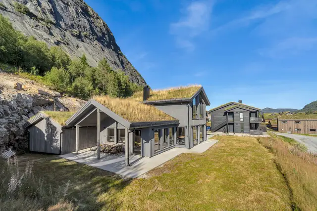 Løefjellslii 102, Rysstad