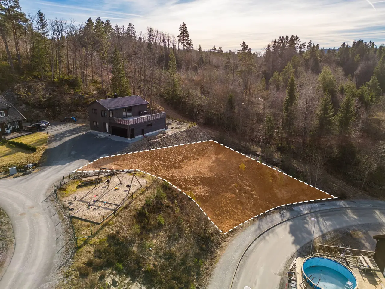 Lintjønnveien 20, Tveit